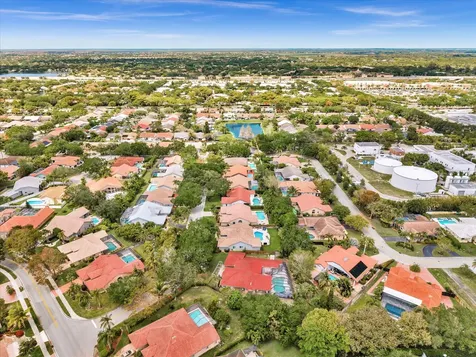 5165 NW 99th Way Coral Springs FL 33076