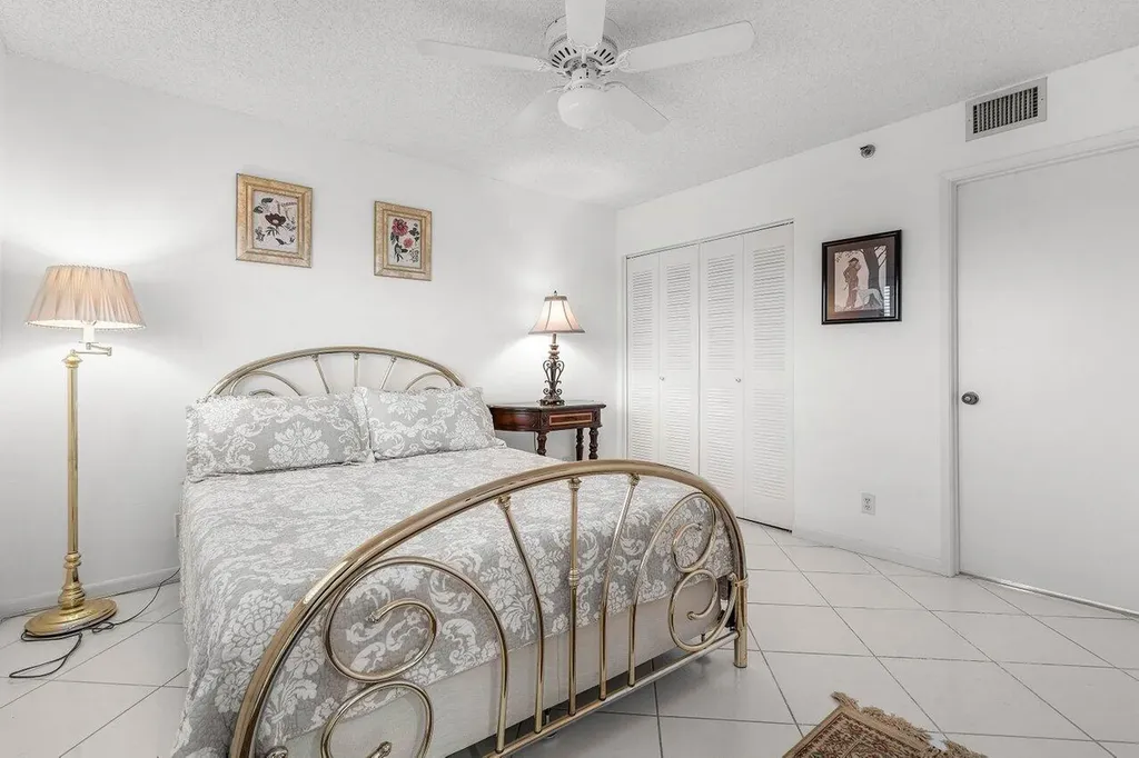 7310 Ashford Place Delray Beach FL 33446