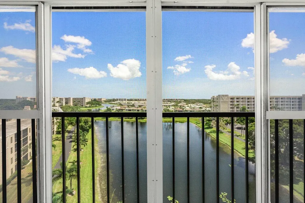 7310 Ashford Place Delray Beach FL 33446
