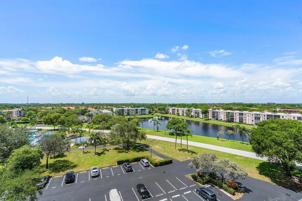7310 Ashford Place Delray Beach FL 33446