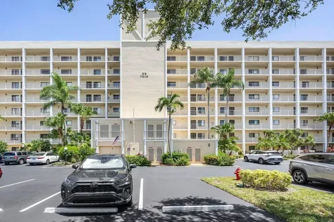 7310 Ashford Place Delray Beach FL 33446