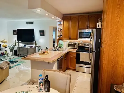 1150 NW 30th Court NW Wilton Manors FL 33311