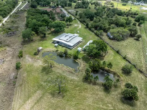 21216 Glades Cut Off Road Port St Lucie FL 34987