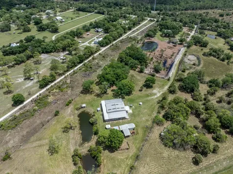 21216 Glades Cut Off Road Port St Lucie FL 34987