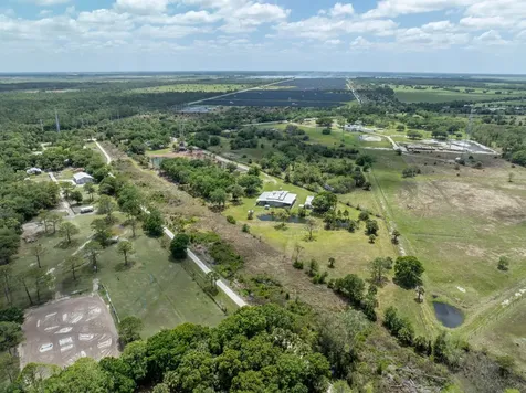 21216 Glades Cut Off Road Port St Lucie FL 34987