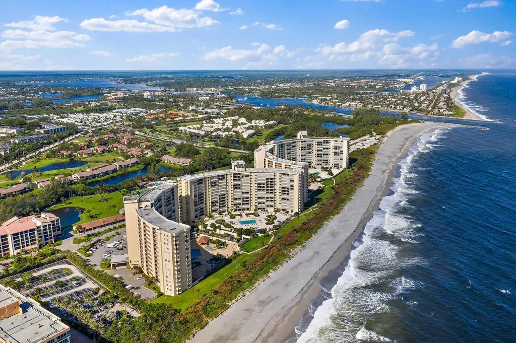 300 Ocean Trail Way Jupiter FL 33477