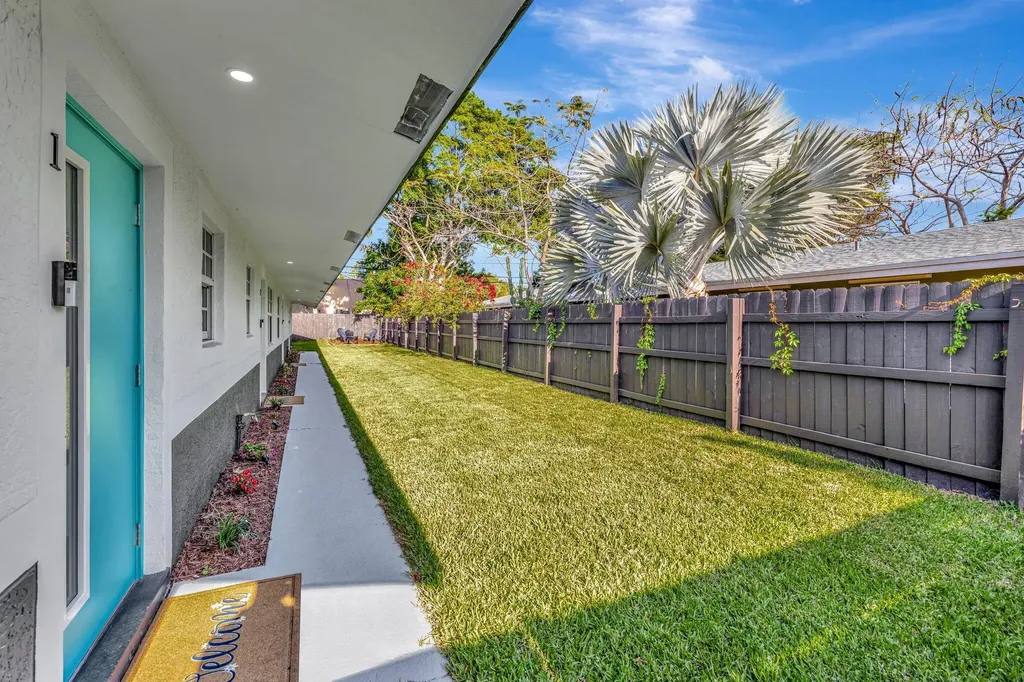 934 NW 4th Avenue Fort Lauderdale FL 33311