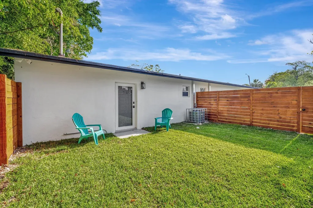 934 NW 4th Avenue Fort Lauderdale FL 33311