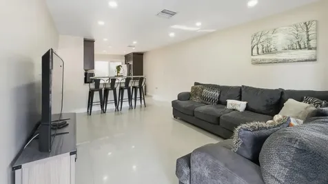 21322 NW 40th Circle Court Miami Gardens FL 33055
