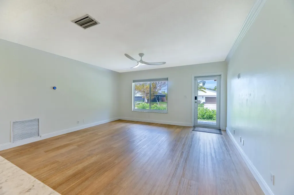 8099 Santa Fe Trail Boca Raton FL 33487