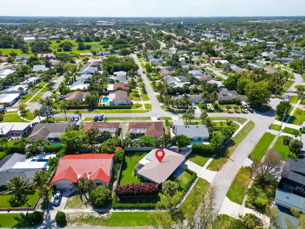 8099 Santa Fe Trail Boca Raton FL 33487