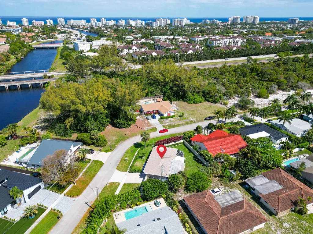 8099 Santa Fe Trail Boca Raton FL 33487