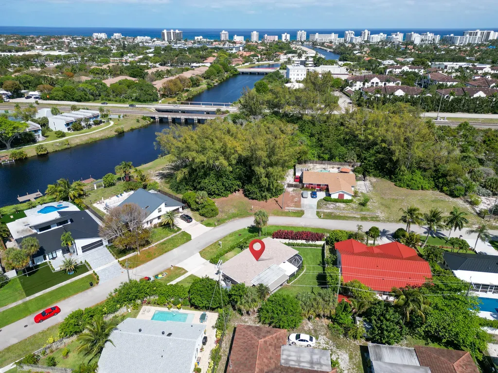 8099 Santa Fe Trail Boca Raton FL 33487