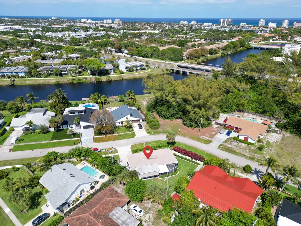 8099 Santa Fe Trail Boca Raton FL 33487