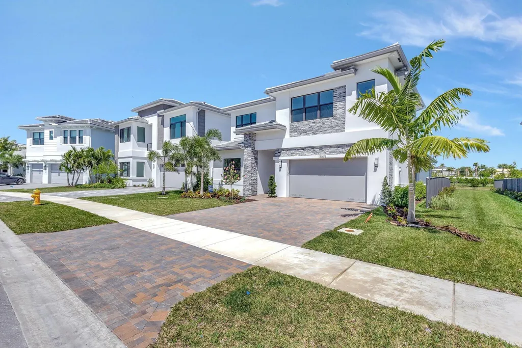 13079 Feathering Way Palm Beach Gardens FL 33412