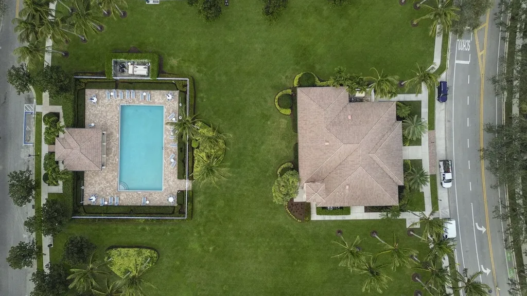 3119 E Community Drive Jupiter FL 33458