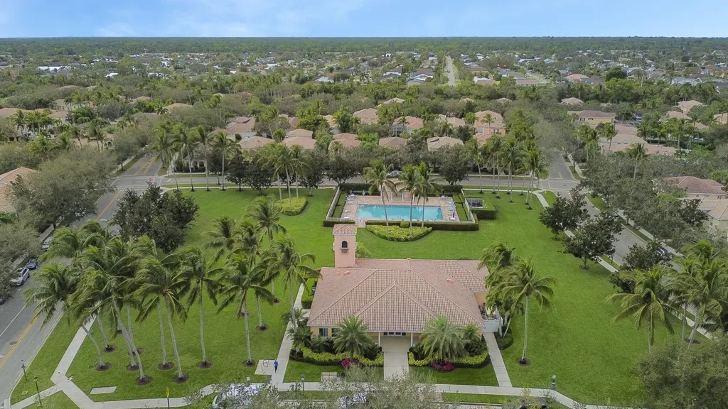 3119 E Community Drive Jupiter FL 33458