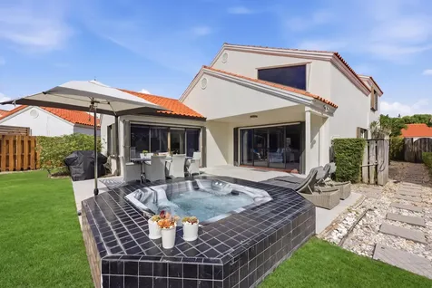 2596 La Cristal Circle Palm Beach Gardens FL 33410