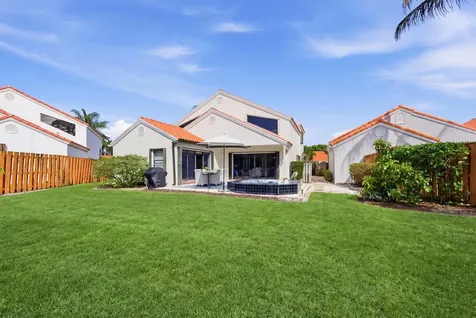 2596 La Cristal Circle Palm Beach Gardens FL 33410