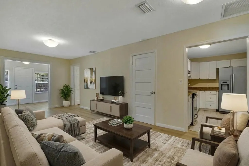326 SE 1st Avenue Delray Beach FL 33444