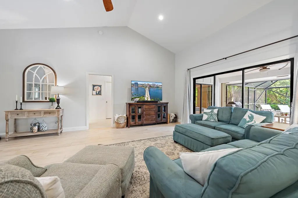 6462 Winding Lake Drive Jupiter FL 33458