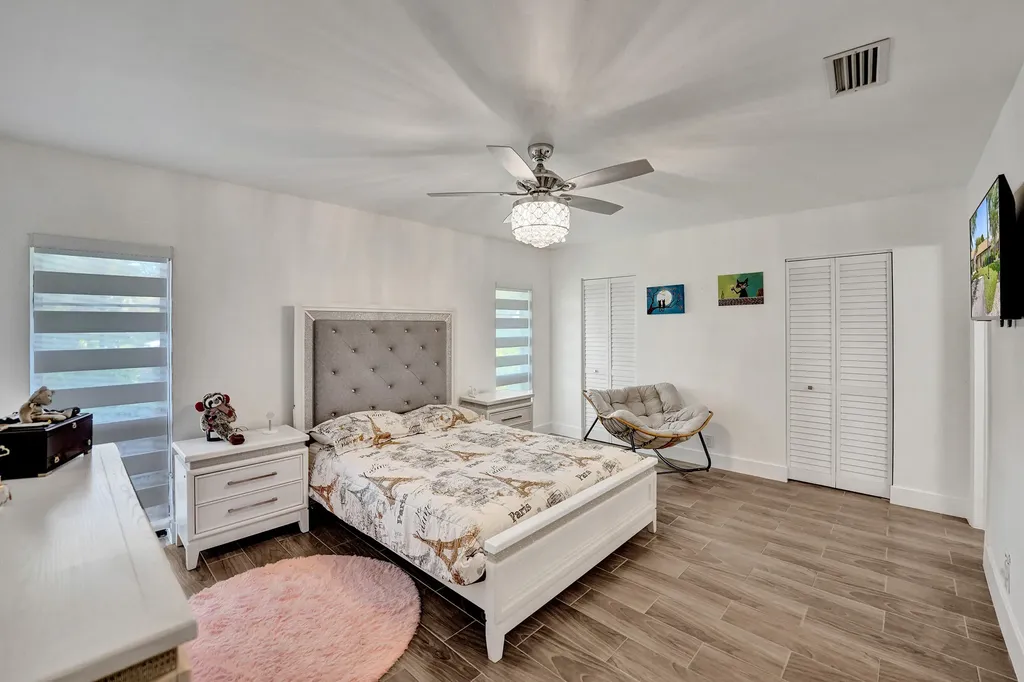 9707 N New River Canal Road Plantation FL 33324