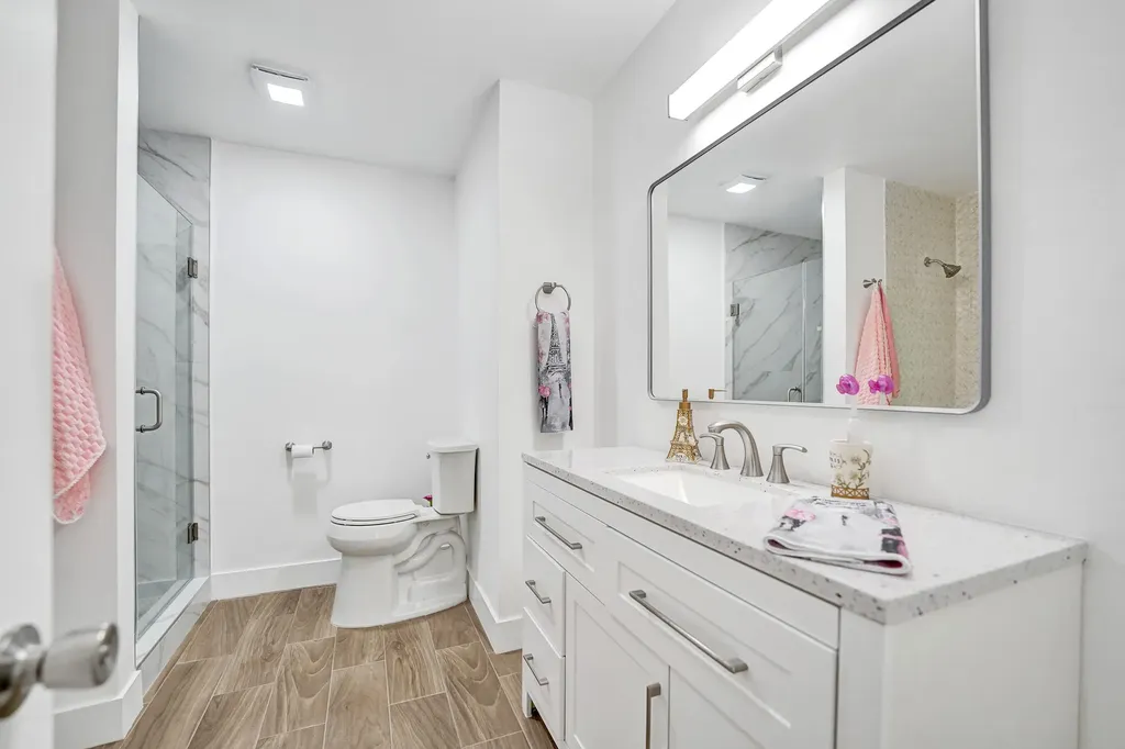 9707 N New River Canal Road Plantation FL 33324