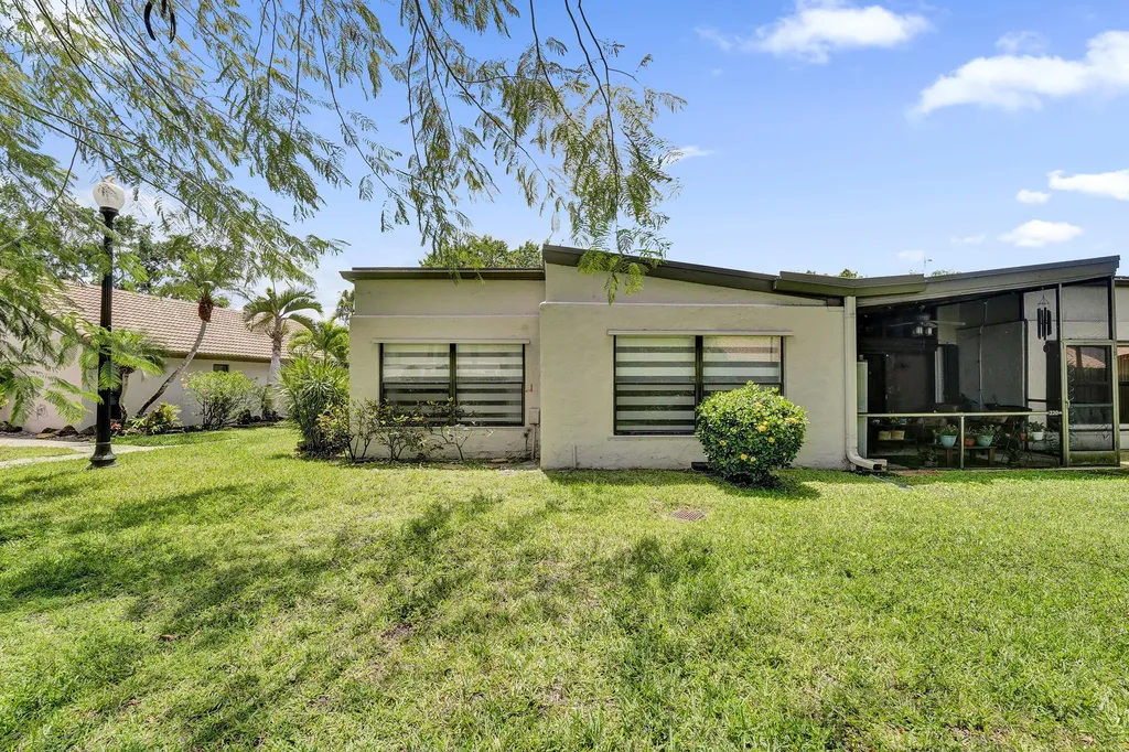 9707 N New River Canal Road Plantation FL 33324
