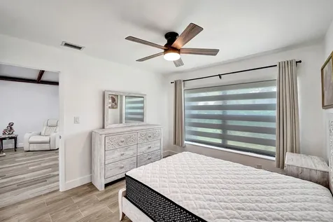 9707 N New River Canal Road Plantation FL 33324