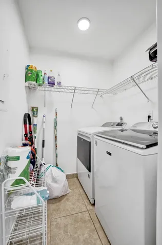 9707 N New River Canal Road Plantation FL 33324