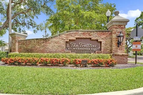 9707 N New River Canal Road Plantation FL 33324