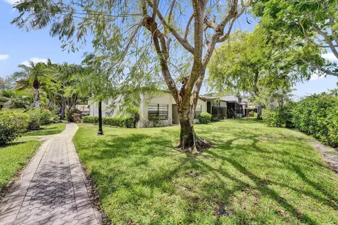 9707 N New River Canal Road Plantation FL 33324