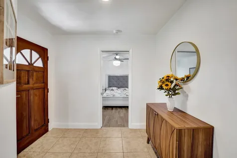 9707 N New River Canal Road Plantation FL 33324