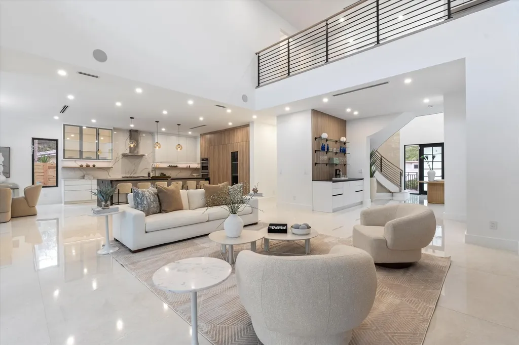451 NW 7th Avenue Boca Raton FL 33486