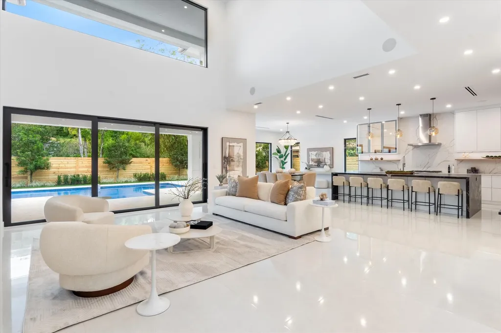 451 NW 7th Avenue Boca Raton FL 33486