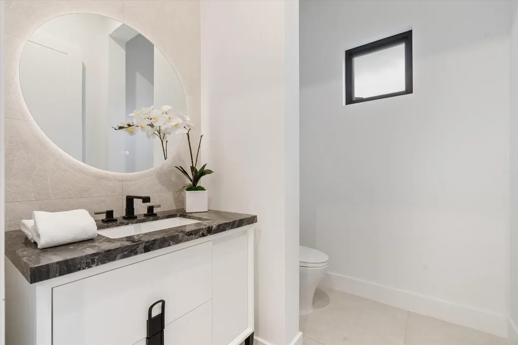 451 NW 7th Avenue Boca Raton FL 33486