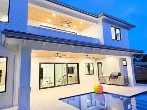 451 NW 7th Avenue Boca Raton FL 33486