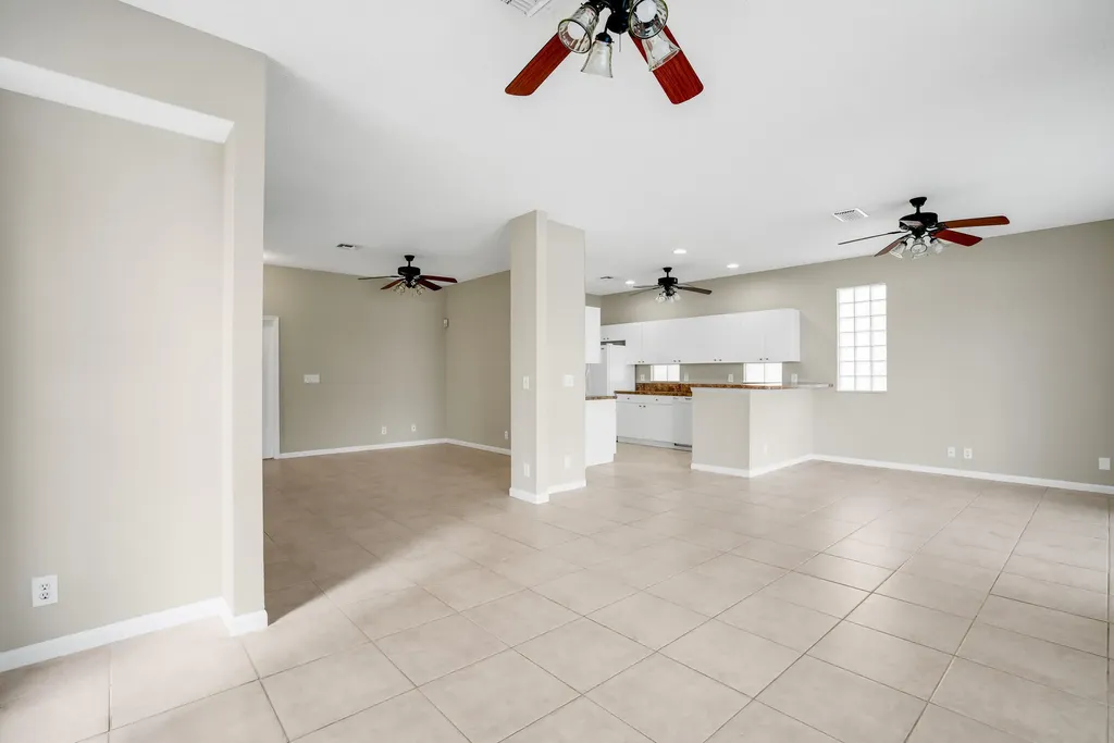 7787 Springfield Lake Drive Lake Worth FL 33467