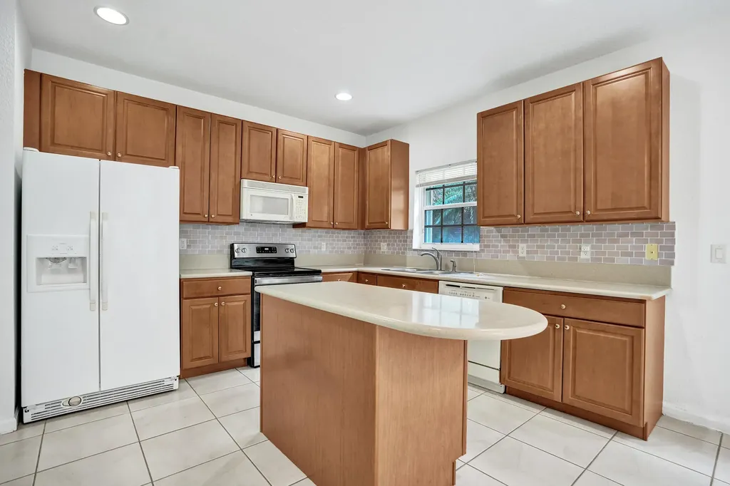 12630 NW 6th Street Coral Springs FL 33071
