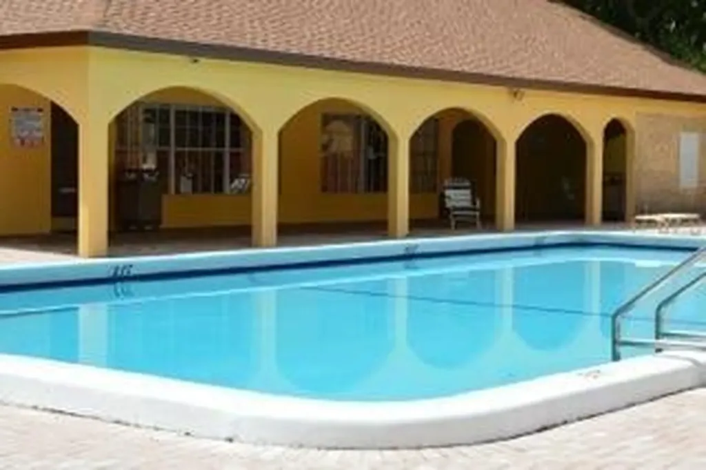 460 NW 20th Street Boca Raton FL 33431