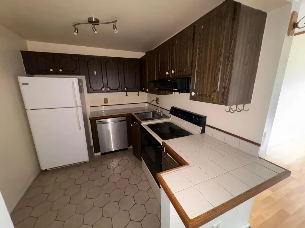 460 NW 20th Street Boca Raton FL 33431