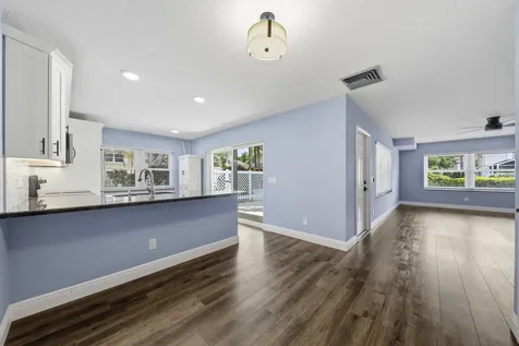 4802 Roxbury Court Boynton Beach FL 33436