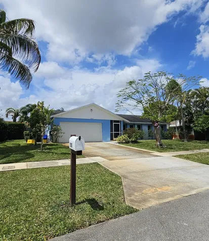 12157 Sycamore Lane Wellington FL 33414
