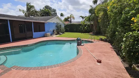 12157 Sycamore Lane Wellington FL 33414