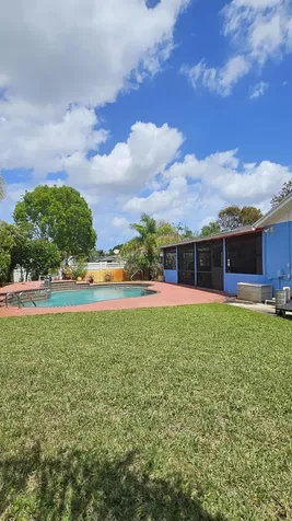 12157 Sycamore Lane Wellington FL 33414