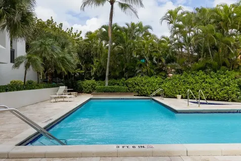 4201 N Ocean Drive Hollywood FL 33019