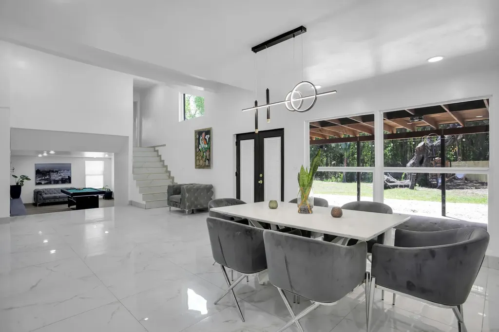 912 S 5th Street Macclenny FL 32063