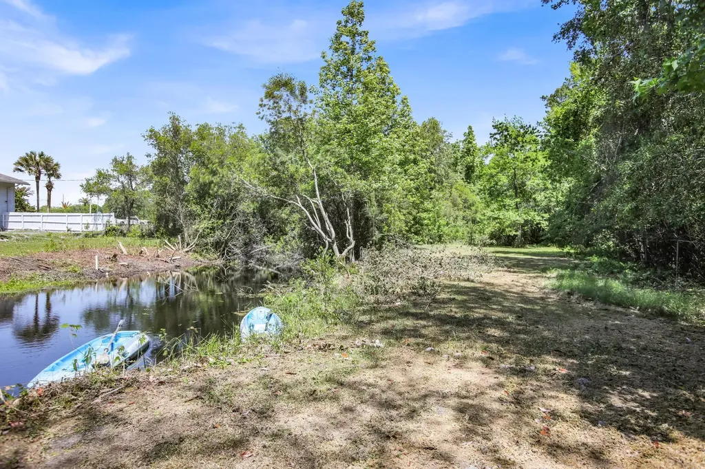 912 S 5th Street Macclenny FL 32063