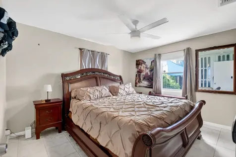1010 Churchill Circle S West Palm Beach FL 33405