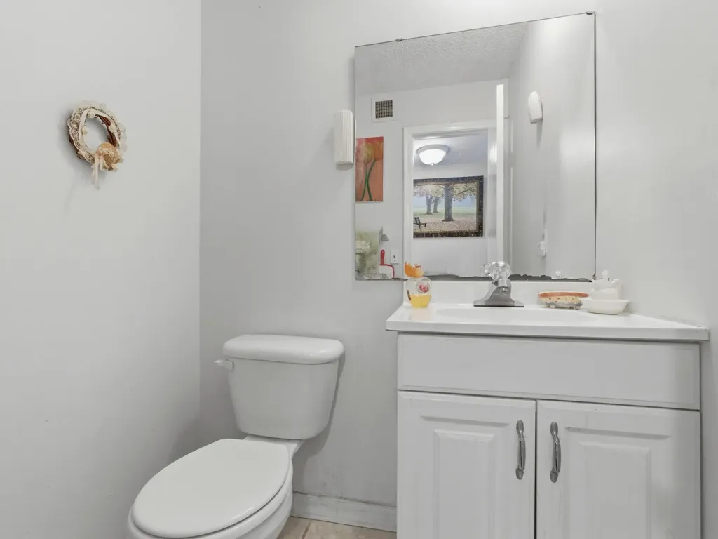 3920 Woodside Drive Coral Springs FL 33065